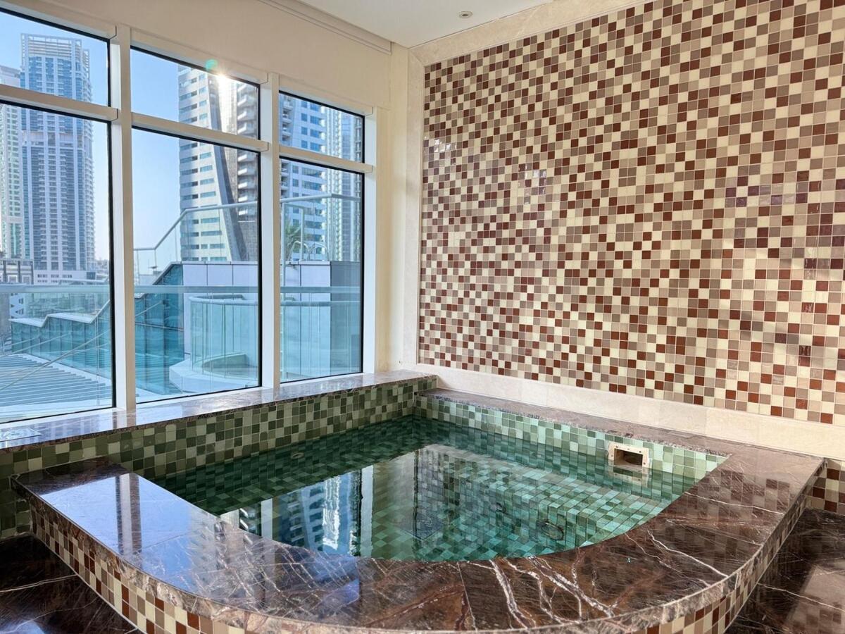 Apartment Stylish 1bhk In Marina Steps To Metro & Marina Walk Dubai