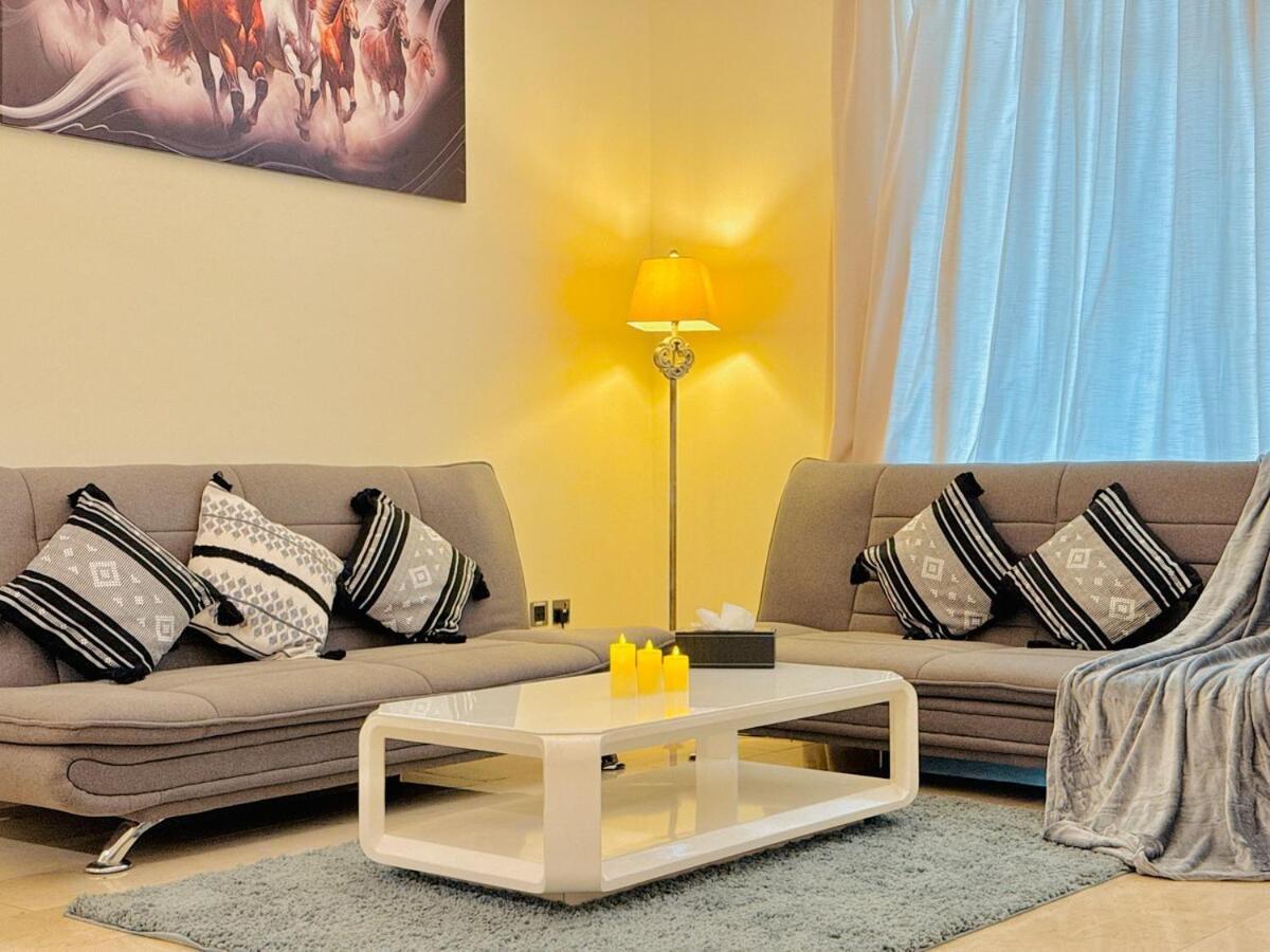 Stylish 1bhk In Marina Steps To Metro & Marina Walk Dubai