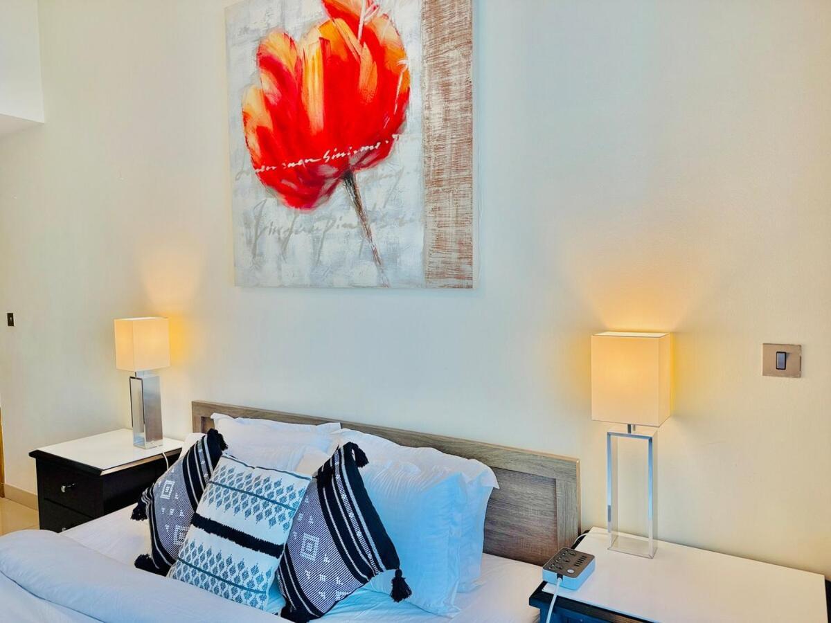 Apartment Stylish 1bhk In Marina Steps To Metro & Marina Walk Dubai