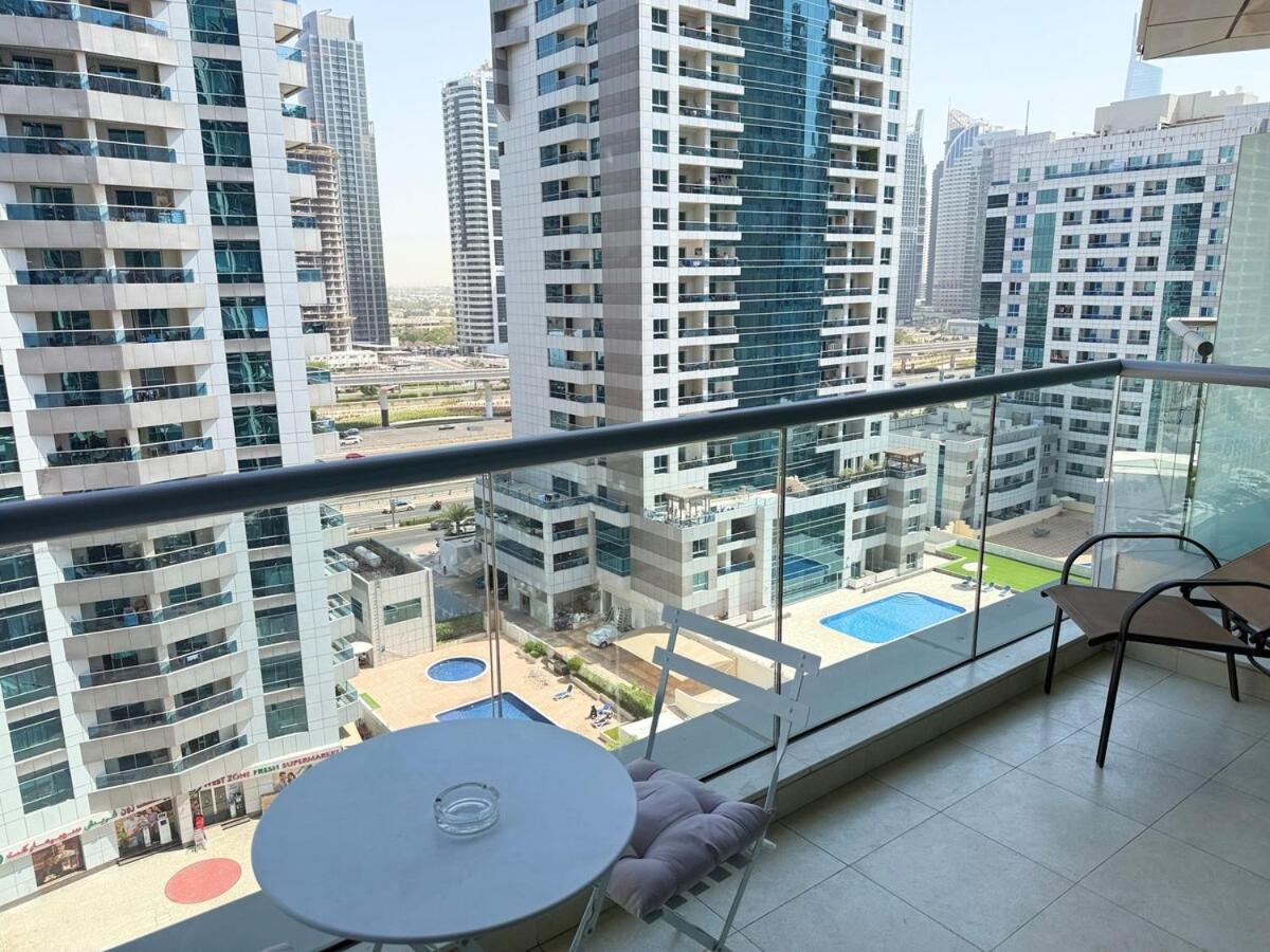 Apartment Stylish 1bhk In Marina Steps To Metro & Marina Walk
